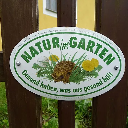 Biohof Weissensteiner Apartmán *