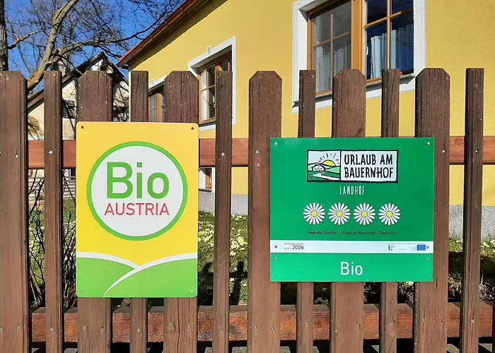 Biohof Weissensteiner *