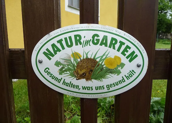 Biohof Weissensteiner Apartamento *